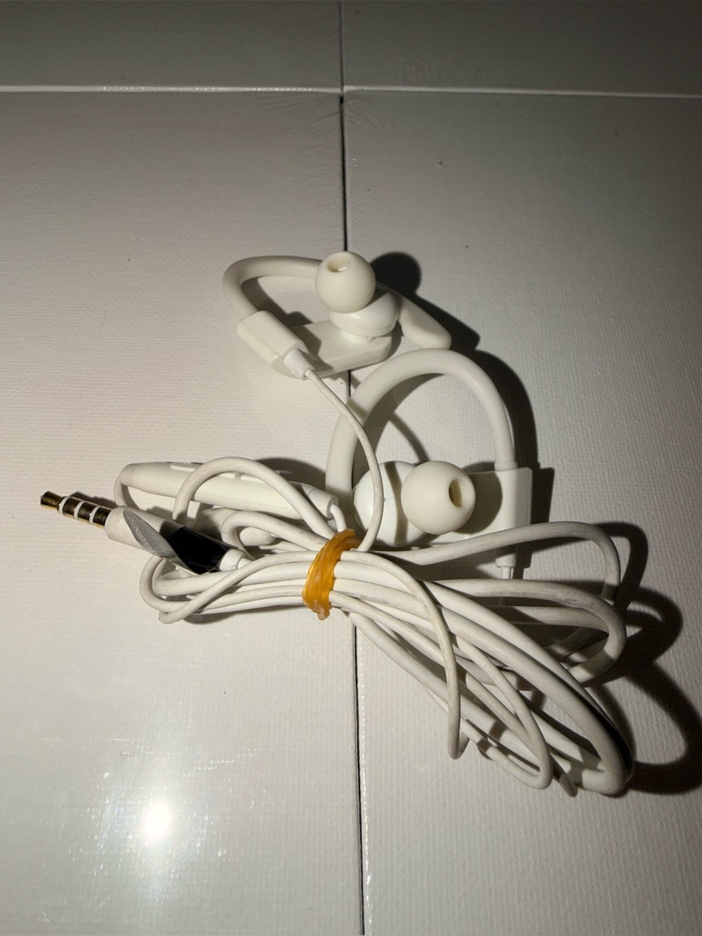 Aventree E171 Wired sports earbuds